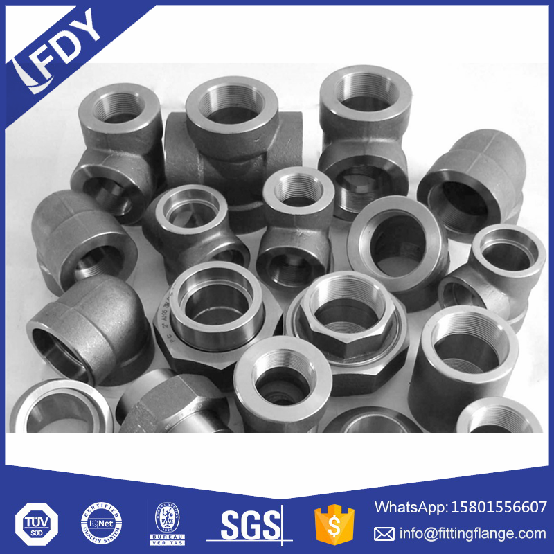 carbon-steel-forged-threadscocket-pipe-fitting